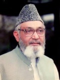حفیظ تائب ایک عہدساز نعت گو تھے ۔آپ کا اصل نام عبدالحفیظ ہے اور تائؔب تخلص فرمایا کرتے تھے